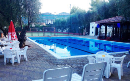 residence gargano piscina-casale delle principesse